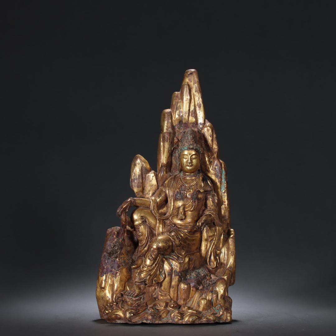A Rare Gilt-bronze Figure of Guanyin Ornament (1 of 9)