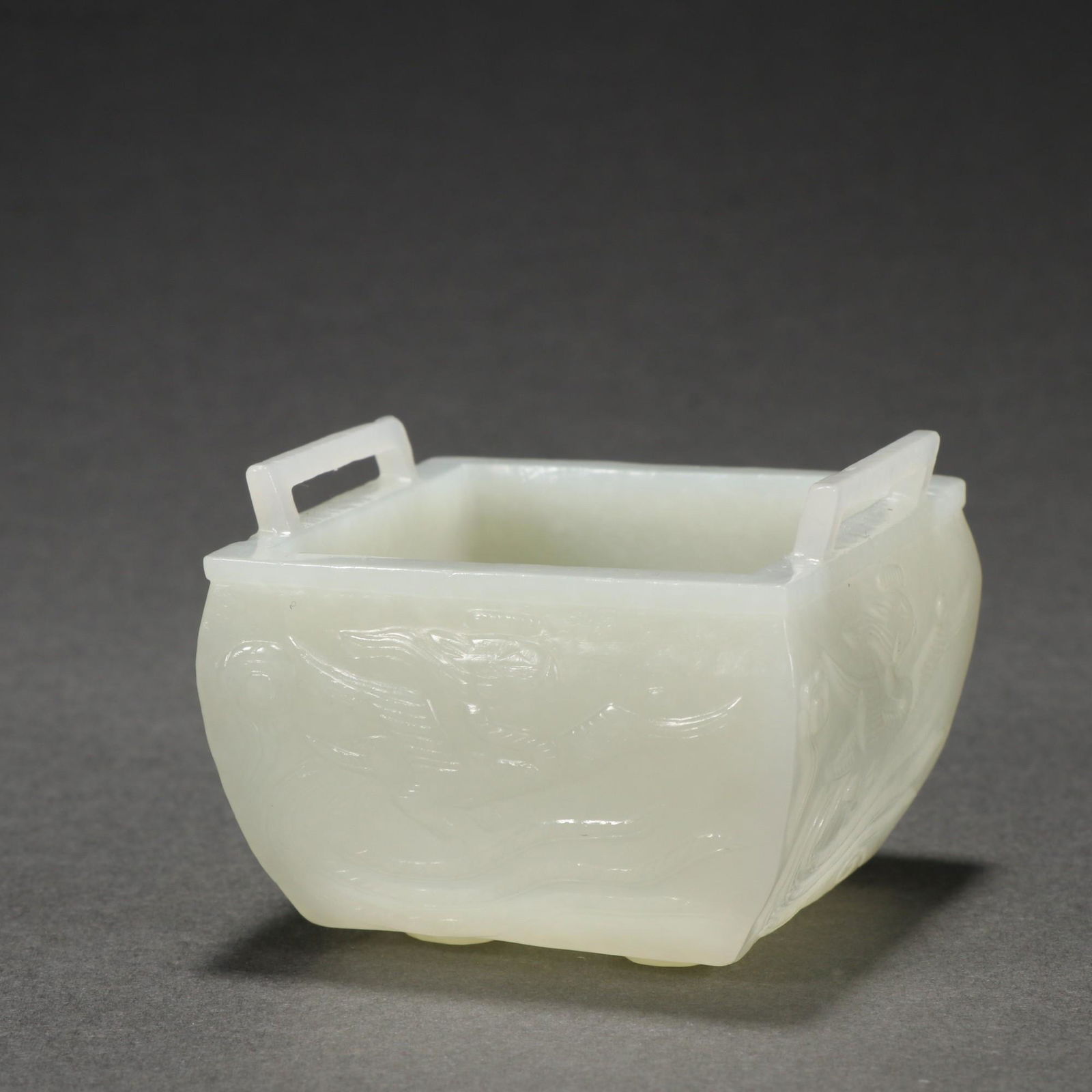 A Very Rare Hetian Jade Carved Pheonix Pattern Censer (1 of 9)