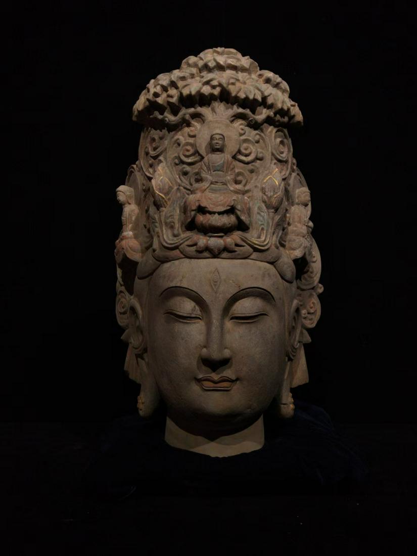 A Larger and Rare Bluestone Head of Bodhisattva: A Larger and Rare Bluestone Head of Bodhisattva Size:H:66cm (The dimensions of all batches are manually measured.If you need more detailed information, please contact our customer service before biddi