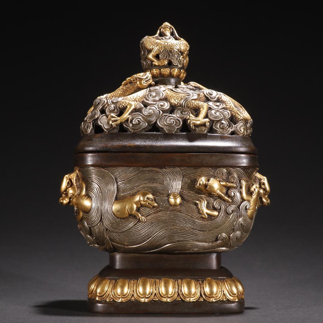 A Rare Gilt-bronze Dragon Censer (1 of 9)