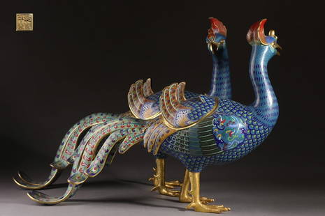 A Pair of Rare Gilt-bronze Cloisonne Enamel Peacock Ornaments: A Pair of Rare Gilt-bronze Cloisonne Enamel Peacock Ornaments Size:H:45cm L:61x17cm W:27Kg (The dimensions of all batches are manually measured.If you need more detailed information, please