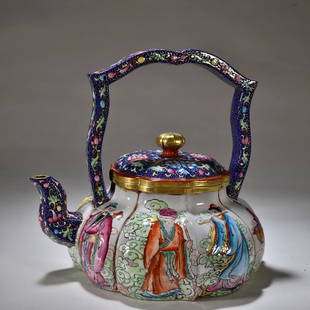 A Rare Zisha and Enamel 'Character Story' Teapot: A Rare Zisha and Enamel 'Character Story' Teapot Size:H:21cm L:23.5cm (The dimensions of all batches are manually measured.If you need more detailed information, please contact our customer service be