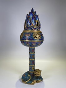 A piece of pinched wire enamel Boshan oven