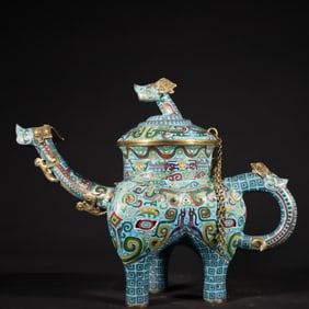 A Qianlong cloisonn é enamel cloisonn é imitation bronze teapot