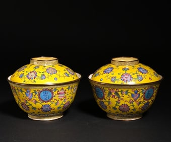 A Pair  Of Enamel Colored Entwined Flower Bowls For Study Ornaments