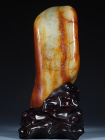 A stone ornament with longevity and auspiciousness in Hetian Yuyuan