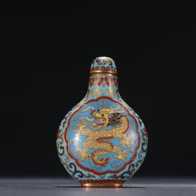 A Silk-Cutting Enamel Longfeng Chengxiang Snuff Bottle