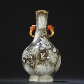 Ink Colored Double Dragon Pattern Beast Ear Appreciation Bottle