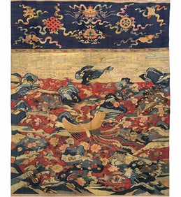 A piece of silk with hundreds of birds bowing to the phoenix