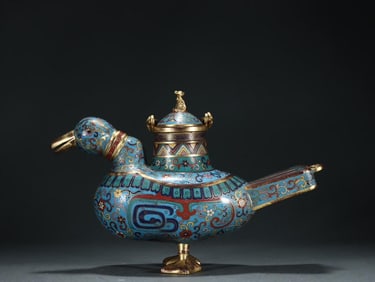 Gilded cloisonn é and cloisonn é are sent to the Wealth Children's carved incense burner
