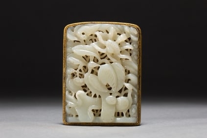 A Hotan Jade with gold inlaid and hollowed out jade