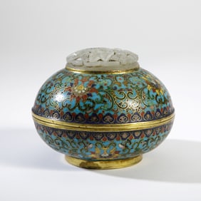 A Cloisonne Inlaid Jade Lid Box