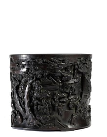 Purple sandalwood pen holder