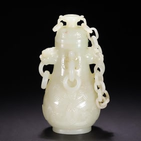 A Piece Of Hetian Jade Dragon Pattern Chain Bottle