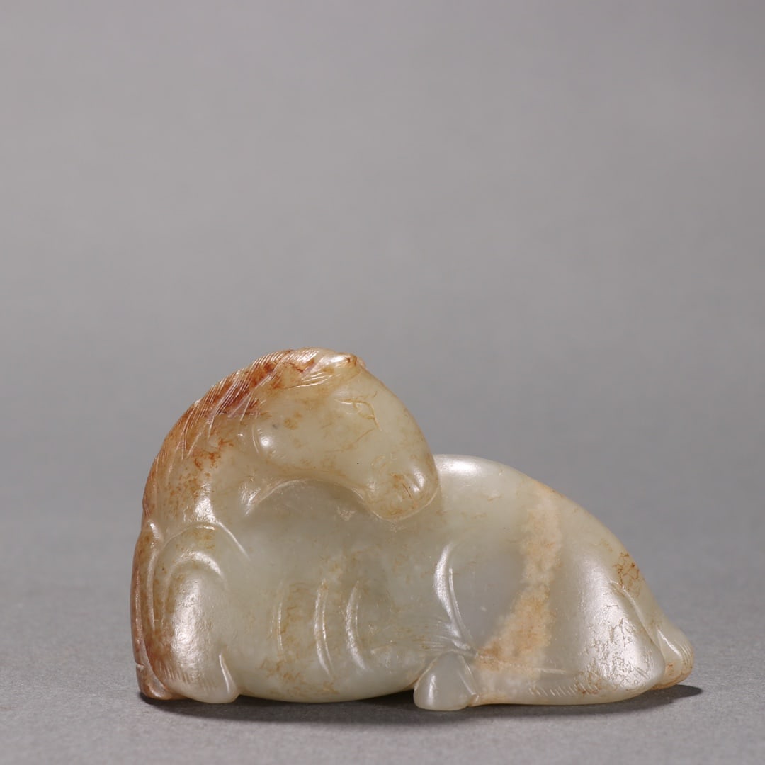 A piece of Hotan Jade jade carving of two horses in Xinjiang (1 of 9)