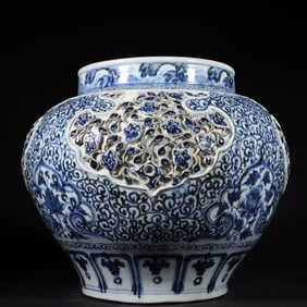 Yuan Blue And White Four Sided Window Twisted Flower Entangled Branch Pattern Jar