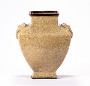 A Ge Kiln Double Eared Zun