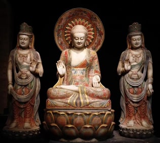 A set of white marble painted Buddha statues of the Tang Dynasty
