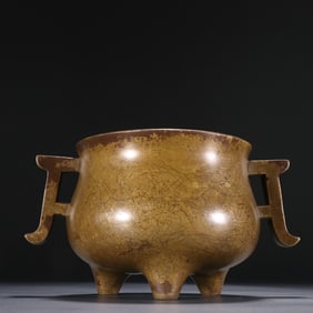 A copper halberd ear incense burner with a wind paired drinking style