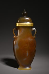 A Piece Of Agate Gilt Amphora Study Ornament