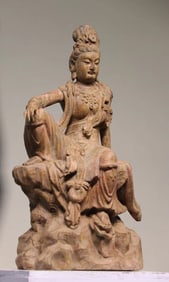 Nanmu carved the statue of Guanyin