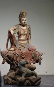 Nanmu carved the statue of Guanyin