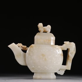 Hotan Jade Beast Button Wine Bottle with Gluttonous Grain