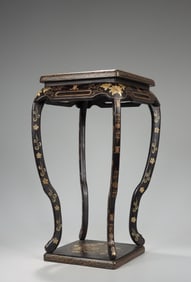 A Qing wood body lacquer painted with golden dragon pattern, Qianlong year flower rack