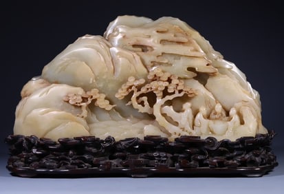 A piece of Hetian Yushanzi ornaments