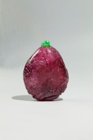 Red Tourmaline Peach Shaped Snuff Bottle With Jade Dragon Pattern Smoking Bottle Cap