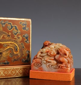 A Longevity Mountain Furong Stone Chilong Seal