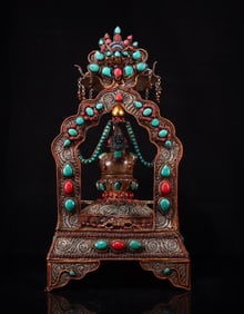 A Tibetan silver filigree crystal pagoda