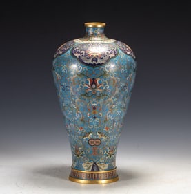 One piece of cloisonné bottle