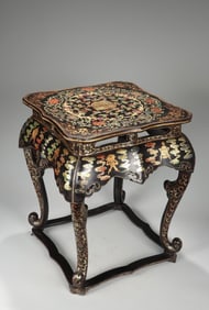 A piece of Qing wood tire lacquer painted gold "Qianlong Year Style" study room flowers