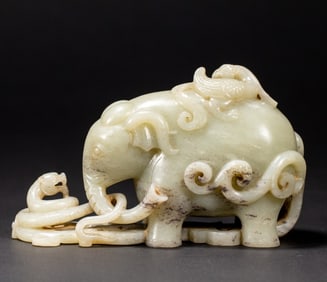 A piece of Hetian jade elephant
