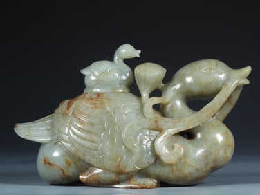 A piece of Hetian jade treasure duck bit lotus ornament