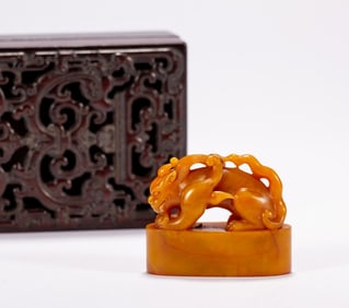 A piece of Tian Huang seal