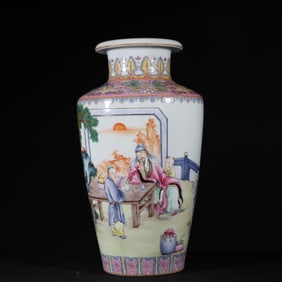 A Qing Dynasty Yongzheng pastel figure bottle