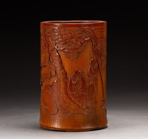 A piece of bamboo carved figure pen holder