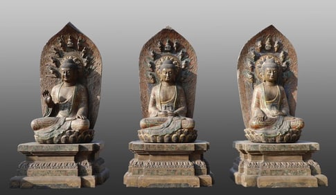A group of Tang Dynasty stone carved Buddhas
