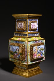 An enamel color Western figure appreciation bottle study ornament