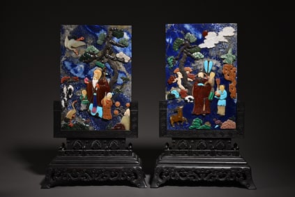 A pair of lapis lazuli treasures embedded in the interstitial screen