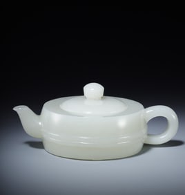 A piece of Hetian jade pot