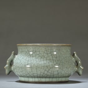 A piece of amphora incense burner from the official kiln