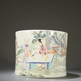 A piece of pastel character story drawing pen holder