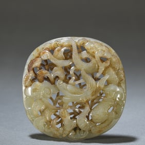 A piece of Hetian jade carved dragon play pattern belt plate
