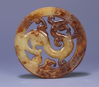 A piece of ancient jade dragon pattern