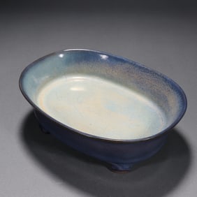 A piece of Jun kiln eggplant skin purple glazed flower pot