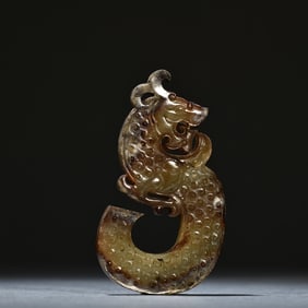 A piece of ancient jade dragon wear