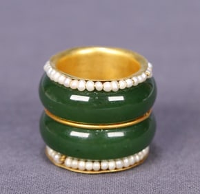 Qing Dynasty court Hetian jasper bag pure gold ring